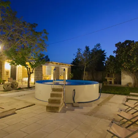 Gallipoli Salento Antica Dimora Con Piscina Ad Uso Esclusivo Villa Parabita
